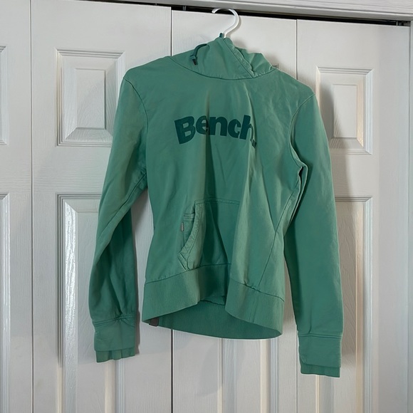 Bench Hoodie Size XL 🥰🥰 - Picture 1 of 5
